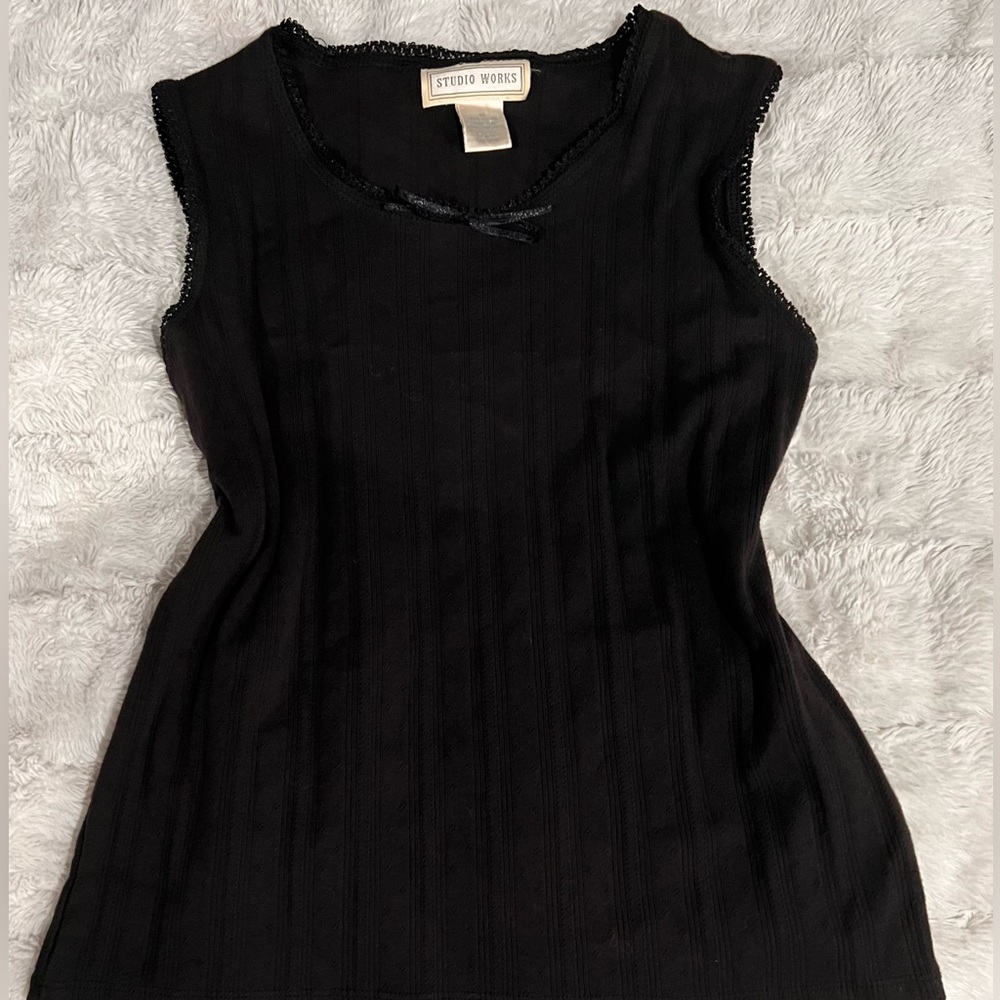 Vintage Black Tank Top With Bow